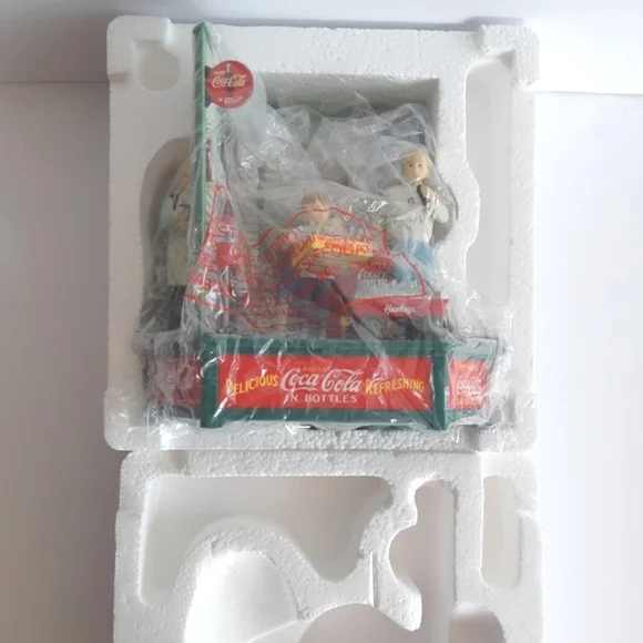 Coca-Cola Multi-Action Musical - Picture 8 of 13